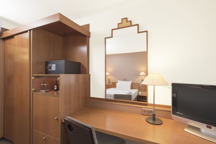 Imagen de la habitación del Hotel Nh Stuttgart Sindelfingen. Foto 7