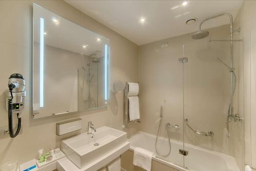 Imagen de la habitación del Hotel Nh Torino Centro. Foto 18