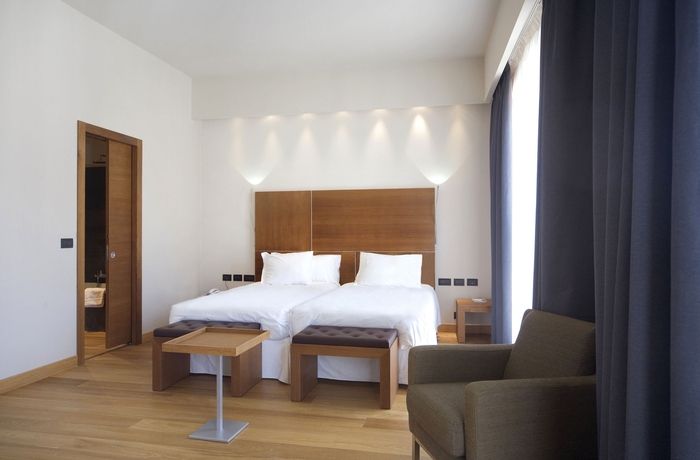 Imagen de la habitación del Hotel Nh Torino Santo Stefano. Foto 10