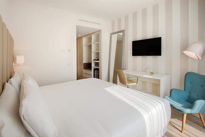 Imagen de la habitación del Hotel Nh Trento. Foto 4