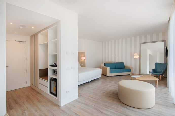 Imagen de la habitación del Hotel Nh Trento. Foto 10