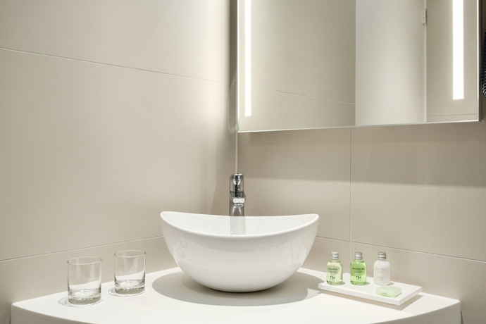 Imagen de la habitación del Hotel Nh Utrecht. Foto 9