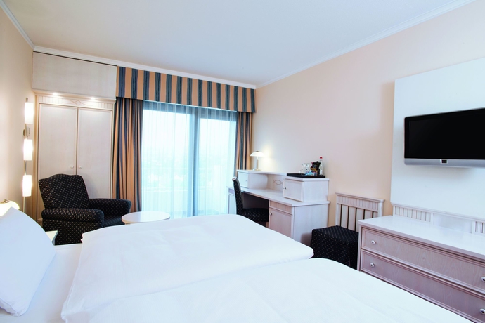 Imagen de la habitación del Hotel Nh Wiesbaden. Foto 5