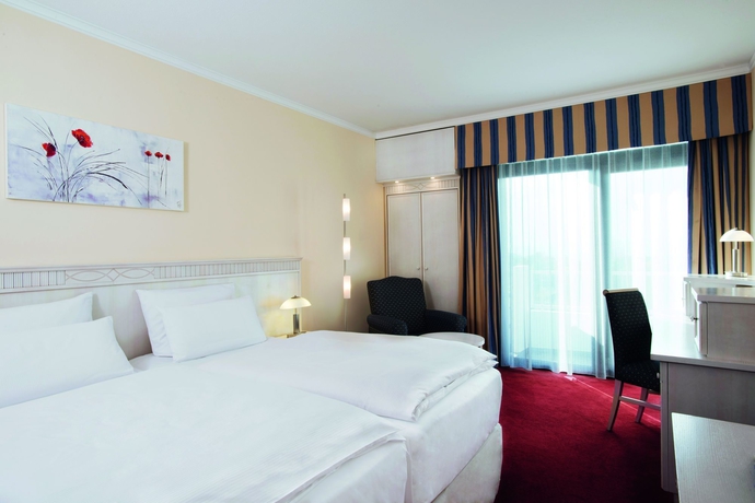 Imagen de la habitación del Hotel Nh Wiesbaden. Foto 7