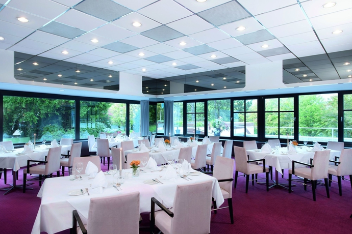 Imagen de los interiores del Hotel Nh Wiesbaden. Foto 16