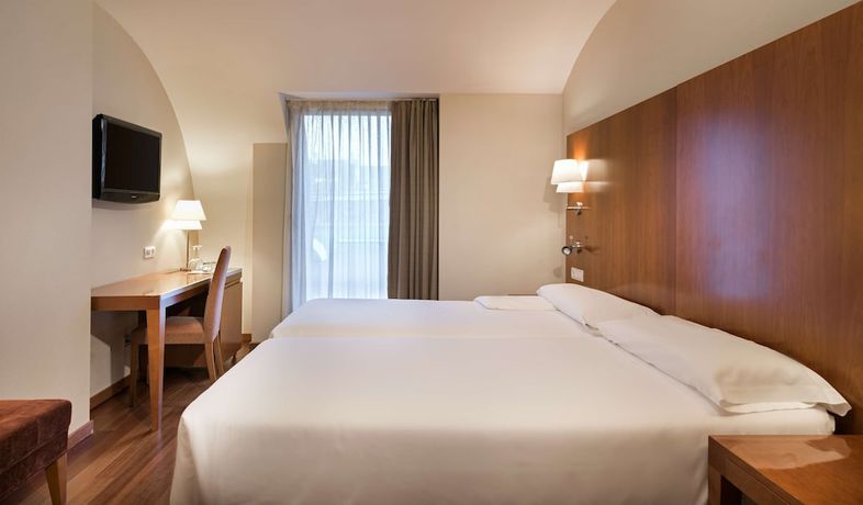 Imagen de la habitación del Hotel Nh Zamora Palacio Del Duero. Foto 11