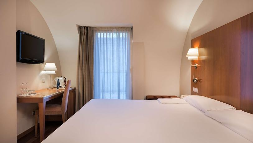 Imagen de la habitación del Hotel Nh Zamora Palacio Del Duero. Foto 13