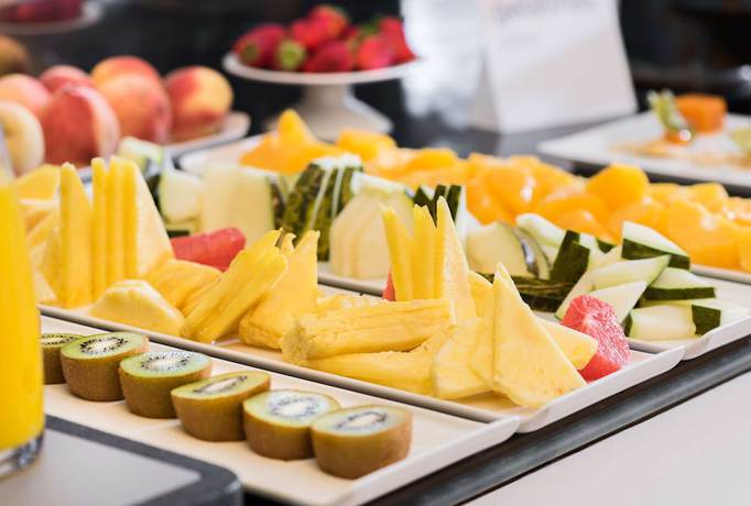 Imagen del bar/restaurante del Hotel Nh Zamora Palacio Del Duero. Foto 2