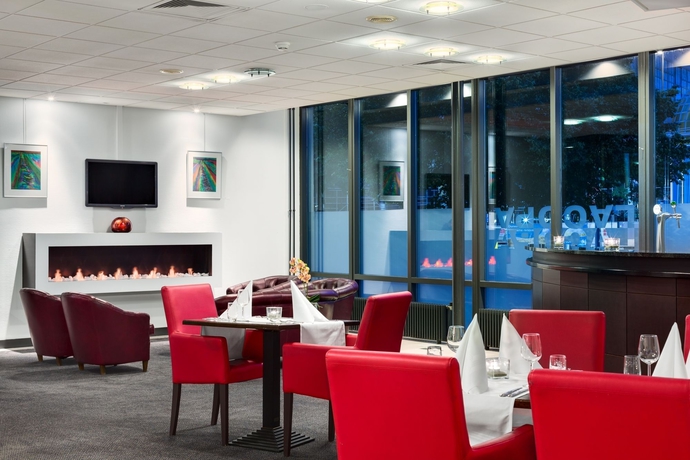 Imagen del bar/restaurante del Hotel Nh Zoetermeer. Foto 4