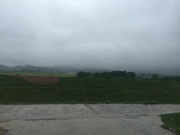 Imagen de la habitación del Hotel Nha Nghi Song Lam. Foto 9