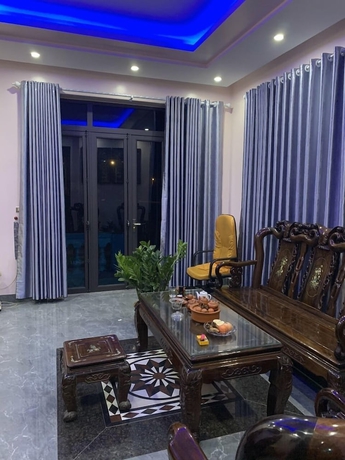 Imagen de la habitación del Hotel Nha Nghi Tung Long. Foto 9