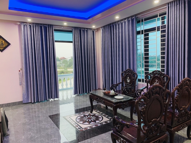 Imagen de la habitación del Hotel Nha Nghi Tung Long. Foto 11