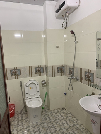 Imagen de la habitación del Hotel Nha Nghi Tung Long. Foto 14