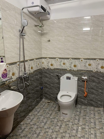 Imagen de la habitación del Hotel Nha Nghi Tung Long. Foto 15