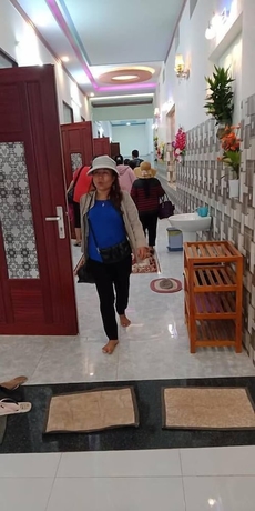 Imagen de los interiores del Hotel Nha Nghi Viet Sang. Foto 17