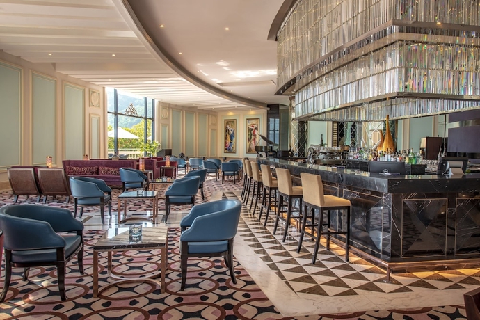 Imagen del bar/restaurante del Hotel Nha Trang Marriott Resort and Spa, Hon Tre Island. Foto 2