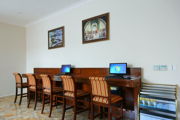 Imagen de la habitación del Hotel Nha Trang Palace. Foto 6