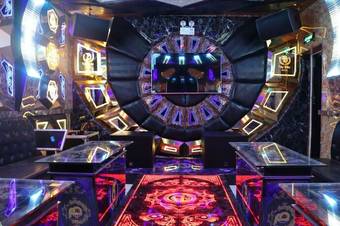 Imagen general del Hotel Nha hang and Khach San Tay Bac. Foto 3