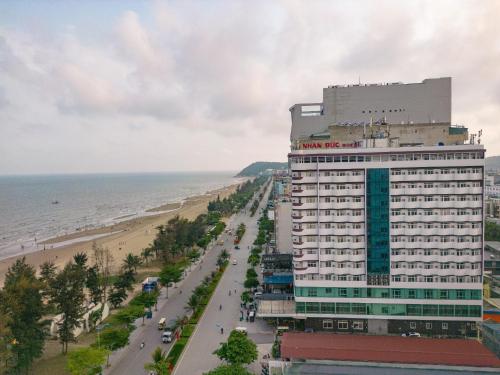 Imagen general del Hotel Nh&acirc;n Đức - Sầm Sơn. Foto 6