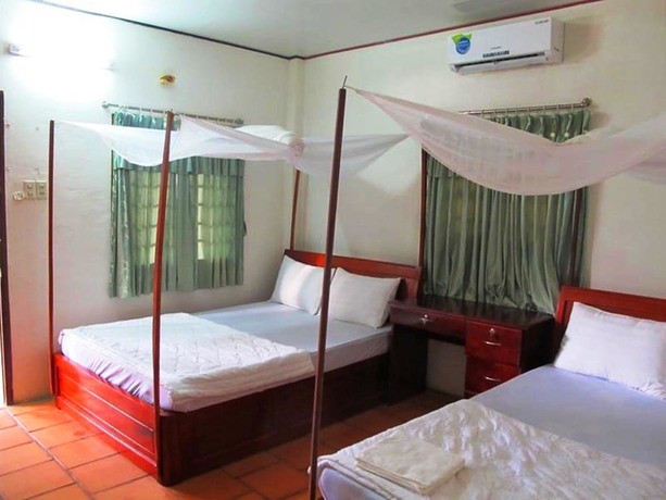 Imagen de la habitación del Hotel Nhat Lan Resort. Foto 2