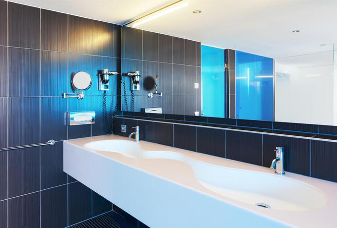 Imagen de la habitación del Hotel Nhow Berlin. Foto 9