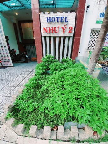 Imagen de los exteriores del Hotel Nhu Y 2. Foto 37