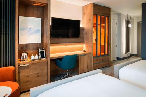 Imagen de la habitación del Hotel Nia, Autograph Collection. Foto 16