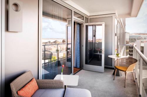 Imagen de la habitación del Hotel Nia, Autograph Collection. Foto 17