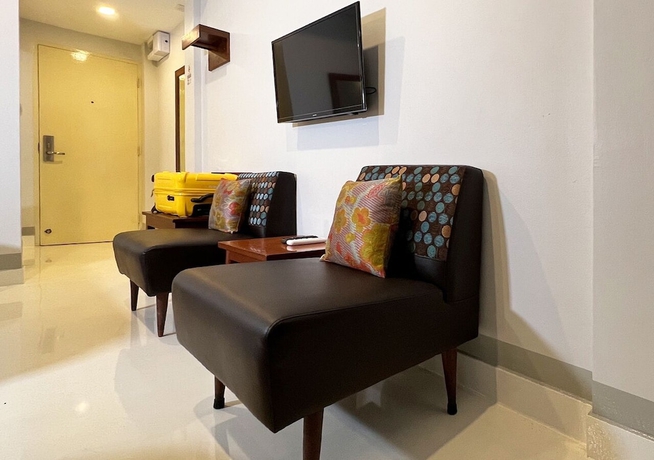 Imagen de la habitación del Hotel Niagara Bangkok. Foto 2