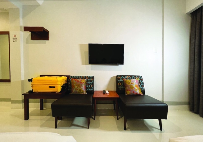 Imagen de la habitación del Hotel Niagara Bangkok. Foto 12