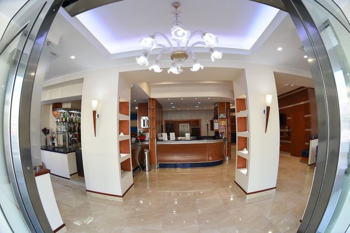 Imagen de los interiores del Hotel Niagara, Catanzaro Lido. Foto 15