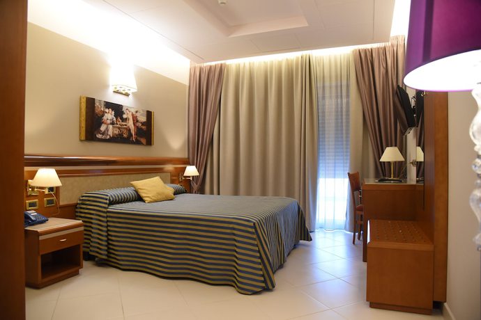 Imagen de la habitación del Hotel Niagara, Catanzaro Lido. Foto 8