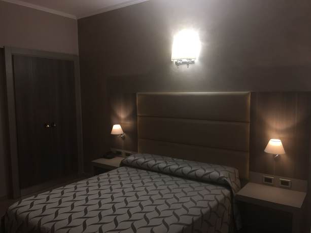 Imagen de la habitación del Hotel Niagara, Catanzaro Lido. Foto 9