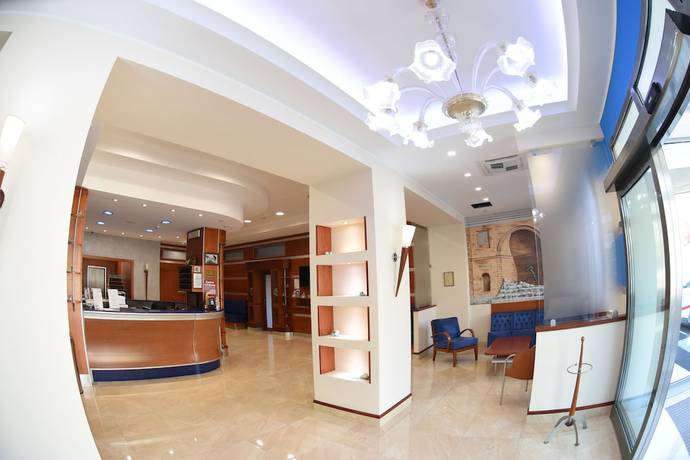 Imagen de los interiores del Hotel Niagara, Catanzaro Lido. Foto 18