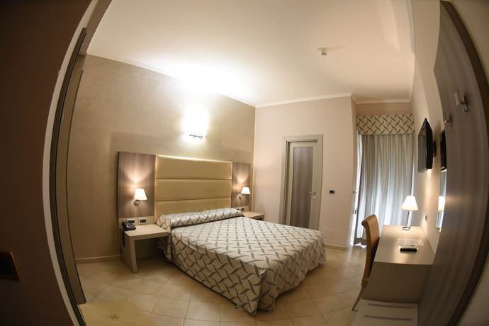 Imagen de la habitación del Hotel Niagara, Catanzaro Lido. Foto 11