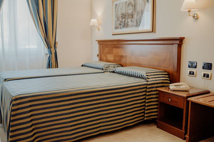 Imagen de la habitación del Hotel Niagara, Catanzaro Lido. Foto 12