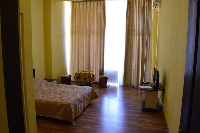 Imagen de la habitación del Hotel Niagara Falls. Foto 9