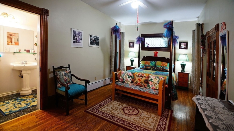 Imagen de la habitación del Hotel Niagara Inn Bed and Breakfast. Foto 2