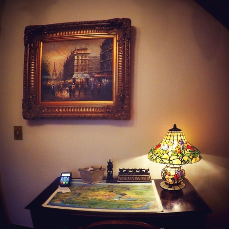 Imagen de los interiores del Hotel Niagara Inn Bed and Breakfast. Foto 18