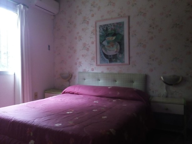 Imagen de la habitación del Hotel Niagara Inn. Foto 3