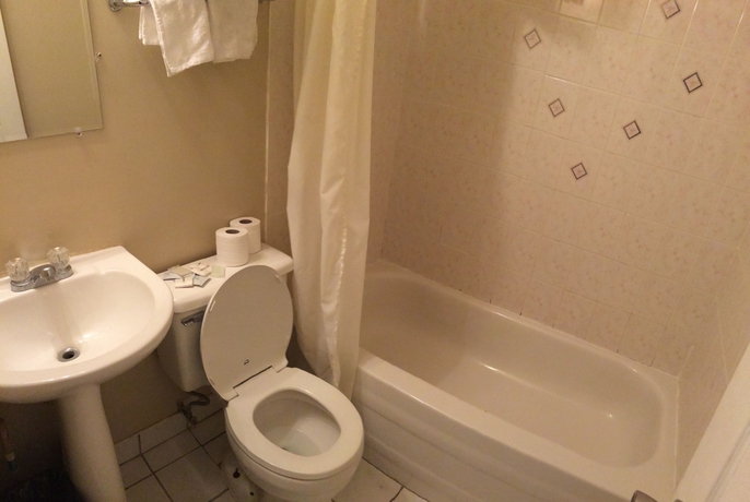 Imagen de la habitación del Hotel Niagara Inn. Foto 2