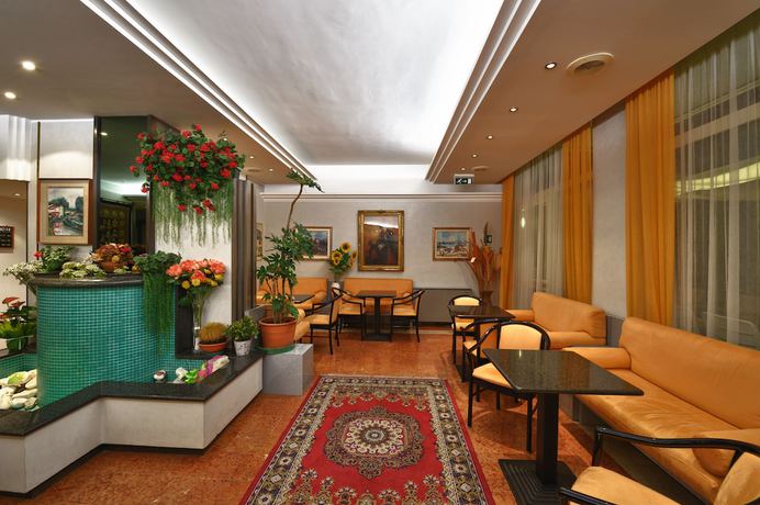 Imagen de los interiores del Hotel Niagara, Lignano Sabbiadoro. Foto 15