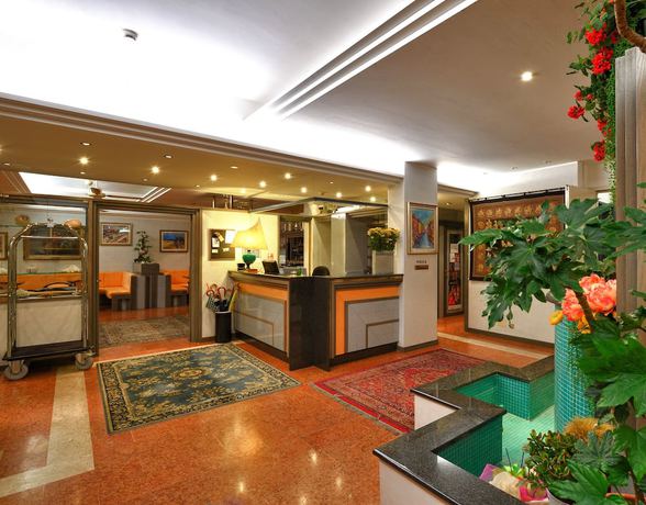 Imagen de los interiores del Hotel Niagara, Lignano Sabbiadoro. Foto 18
