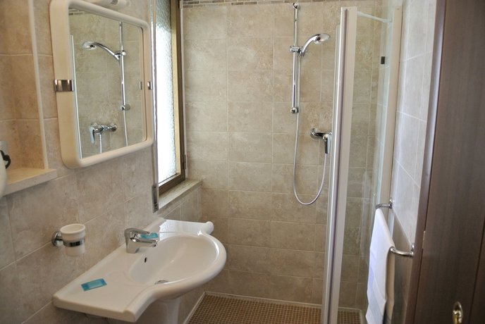 Imagen de la habitación del Hotel Niagara, Lignano Sabbiadoro. Foto 14