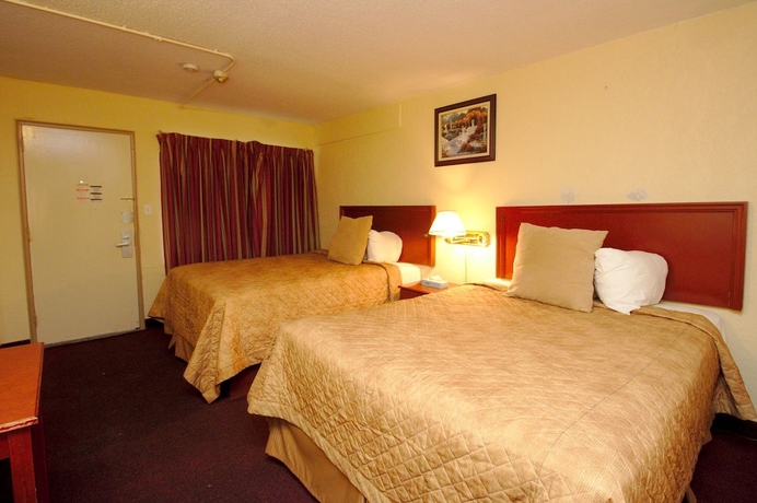 Imagen de la habitación del Hotel Niagara Lodge and Suites. Foto 4