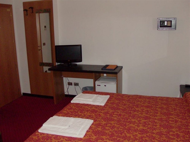 Imagen de la habitación del Hotel Niagara Rimini. Foto 3