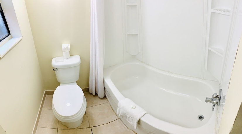 Imagen de la habitación del Hotel Niagara's Best Inn. Foto 11