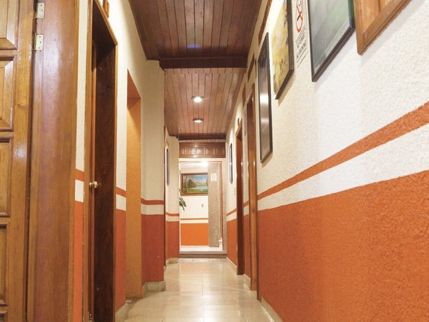 Imagen de los interiores del Hotel Nicalococ. Foto 17