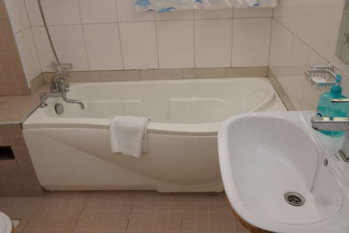Imagen de la habitación del Hotel Nican Resort. Foto 18
