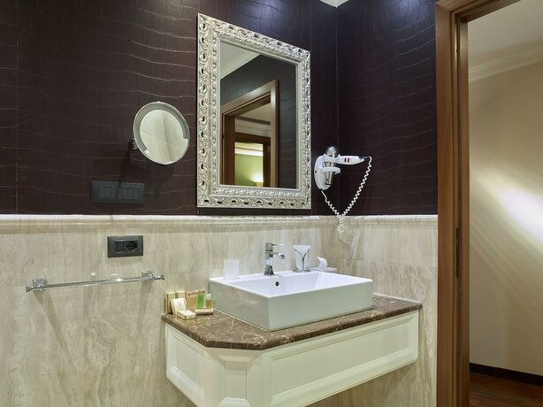 Imagen general del Hotel Niccolò V 4S - Terme dei Papi. Foto 9